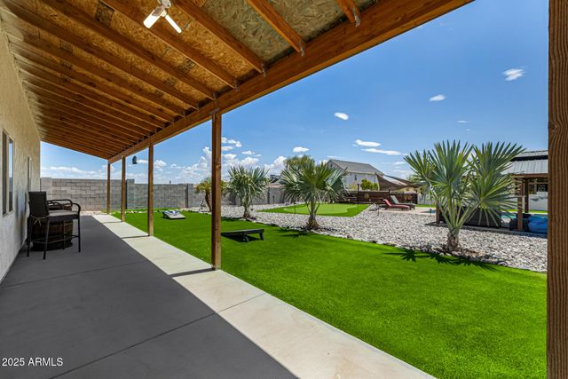 750 W ZION Lane, San Tan Valley, AZ 85143