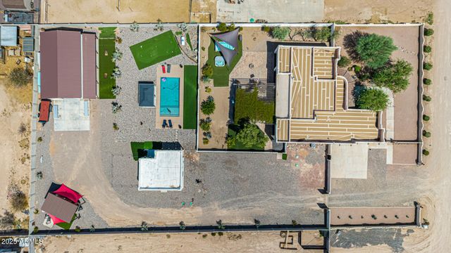 750 W ZION Lane, San Tan Valley, AZ 85143