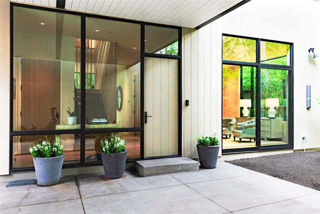 3503 Edgewater Street, Dallas, TX 75205