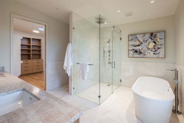 3503 Edgewater Street, Dallas, TX 75205