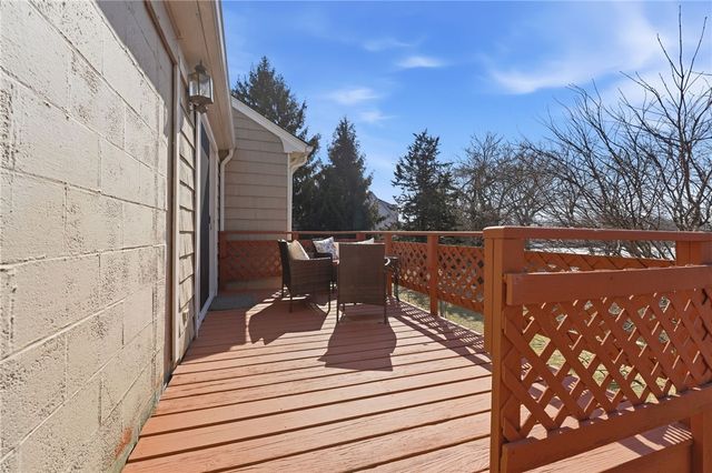 420 Auburn Street, Cranston, RI 02910