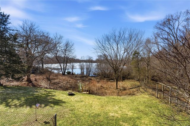 420 Auburn Street, Cranston, RI 02910