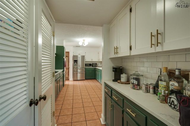 1587 SINGLETON AVENUE, Wichita Falls, TX 76302