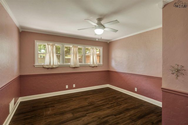 1587 SINGLETON AVENUE, Wichita Falls, TX 76302