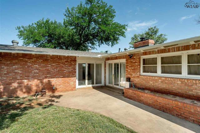 1587 SINGLETON AVENUE, Wichita Falls, TX 76302