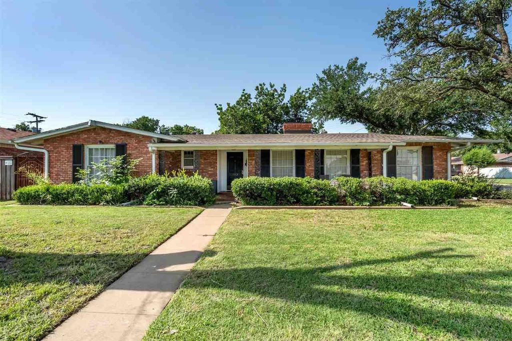 1587 SINGLETON AVENUE, Wichita Falls, TX 76302