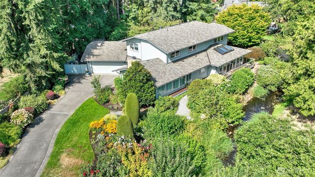 11 Cascade Key, Bellevue, WA 98006