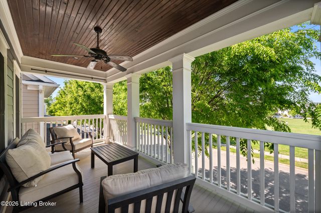 11006 Kings Crown Dr, Prospect, KY 40059