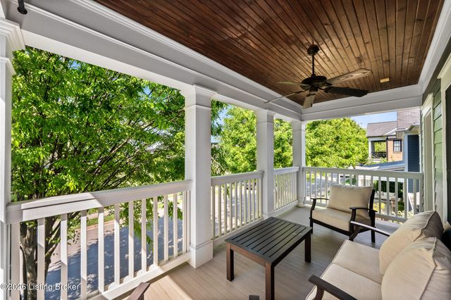 11006 Kings Crown Dr, Prospect, KY 40059