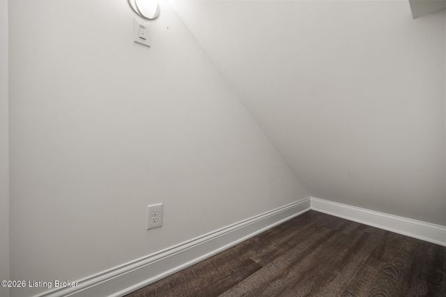 11006 Kings Crown Dr, Prospect, KY 40059