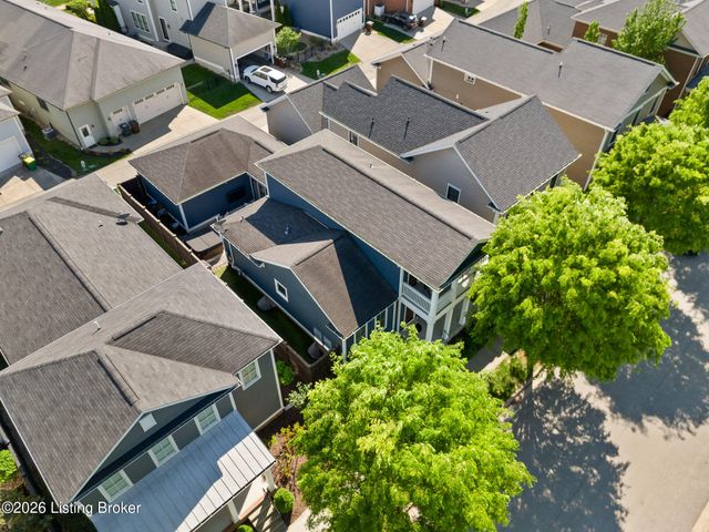 11006 Kings Crown Dr, Prospect, KY 40059