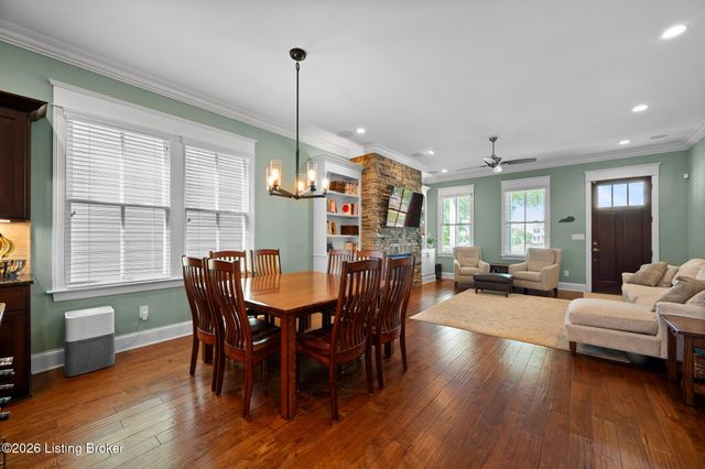 11006 Kings Crown Dr, Prospect, KY 40059