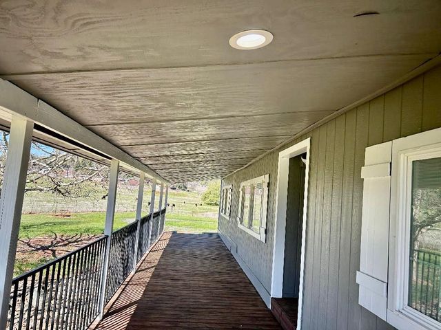 790 Los Verjeles Rd, Bangor, CA 95901