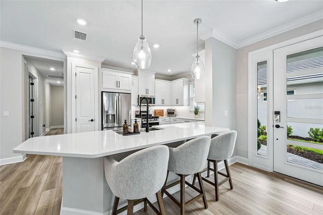 3362 ALBA CIRCLE, Bradenton, FL 34211