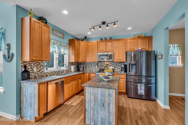 62 Bridle Path, Bayville, NJ 08721