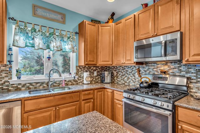 62 Bridle Path, Bayville, NJ 08721