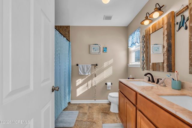 62 Bridle Path, Bayville, NJ 08721