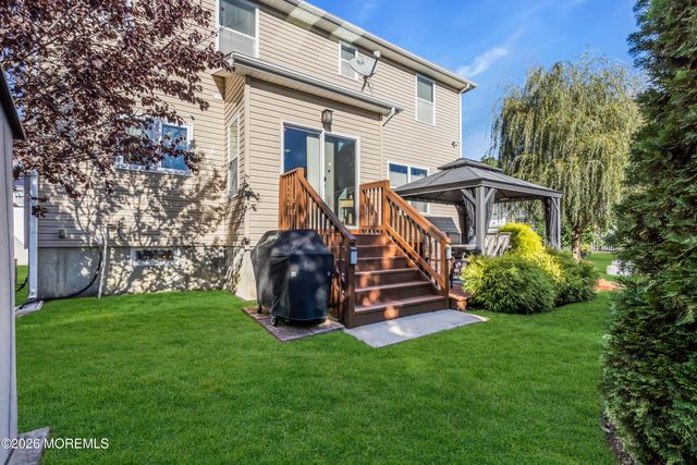 62 Bridle Path, Bayville, NJ 08721