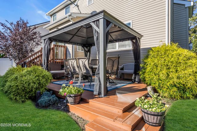 62 Bridle Path, Bayville, NJ 08721