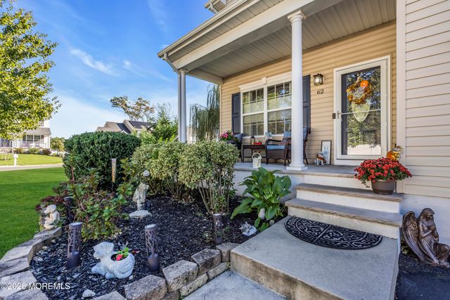 62 Bridle Path, Bayville, NJ 08721