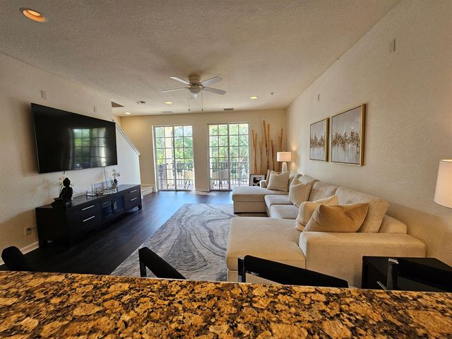 405 Schoolhouse Road, Jupiter, FL 33458