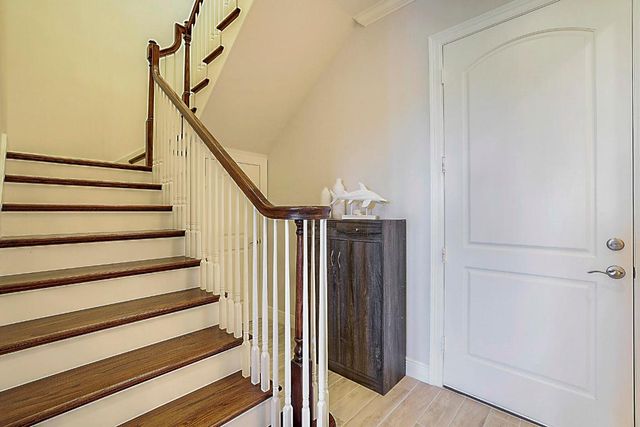 140 Ocean Breeze Drive, Juno Beach, FL 33408