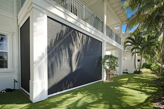 140 Ocean Breeze Drive, Juno Beach, FL 33408