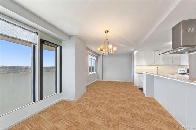 3671 Hudson Manor Terrace 14L, Bronx, NY 10463