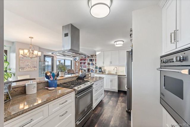 3671 Hudson Manor Terrace 14L, Bronx, NY 10463