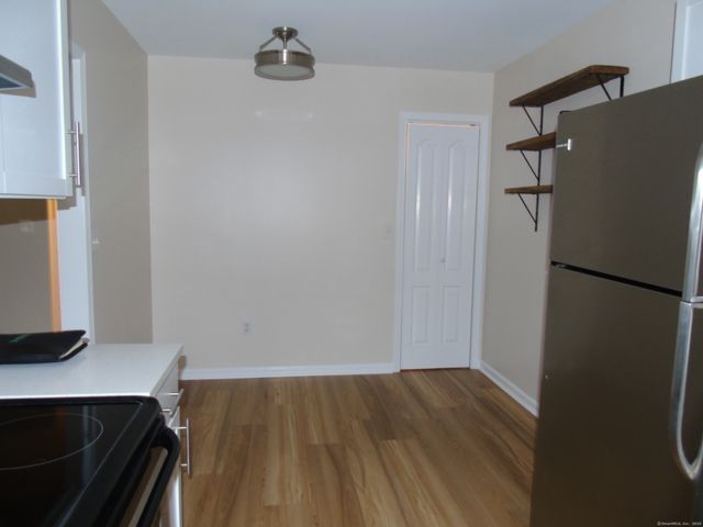 416 Pitkin Hollow 416, Trumbull, CT 06611
