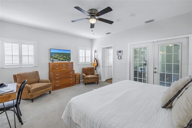 140 31ST AVENUE N, St Petersburg, FL 33704