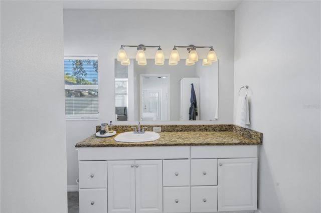 140 31ST AVENUE N, St Petersburg, FL 33704