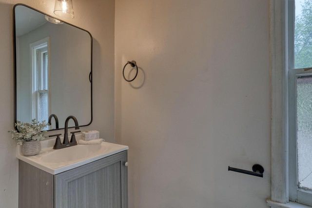 507 Barstow STREET, Waukesha, WI 53188