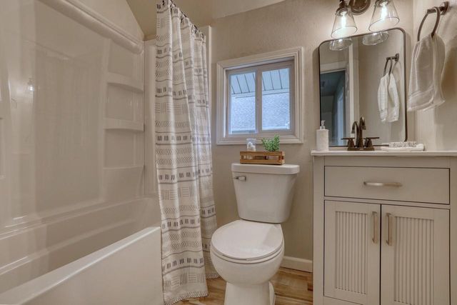 507 Barstow STREET, Waukesha, WI 53188