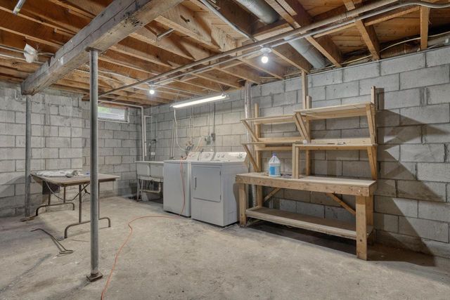 507 Barstow STREET, Waukesha, WI 53188