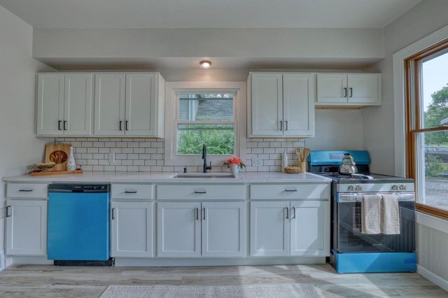 507 Barstow STREET, Waukesha, WI 53188
