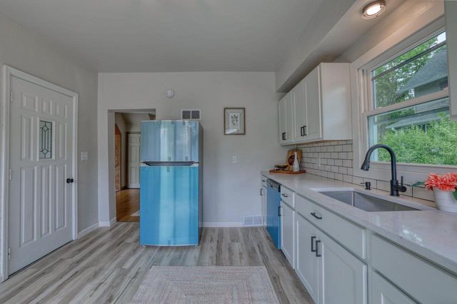 507 Barstow STREET, Waukesha, WI 53188