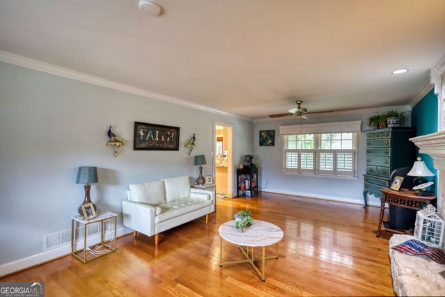 562 Cupelo Drive NW, Marietta, GA 30064