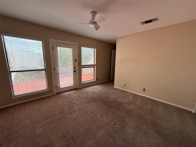 17 Casa Verde ST 17, Lakeway, TX 78734