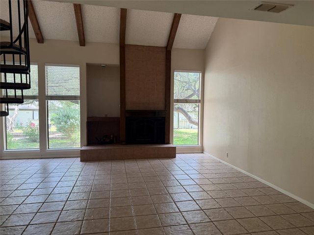 17 Casa Verde ST 17, Lakeway, TX 78734