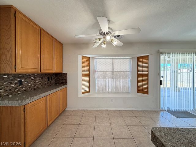 8852 Polo Bay Circle, Las Vegas, NV 89117