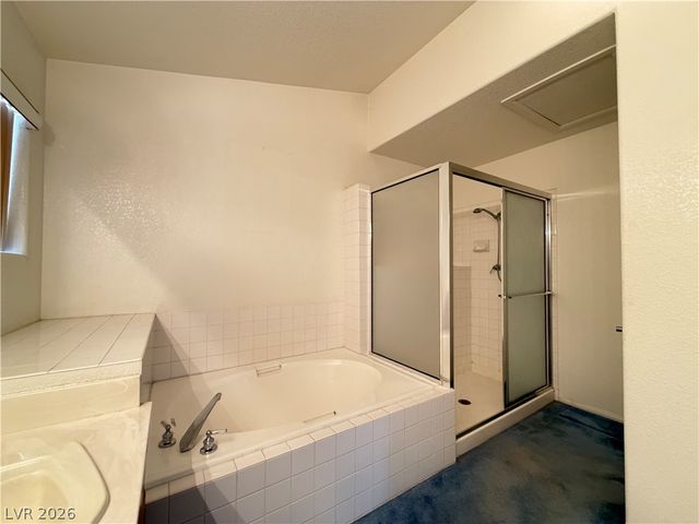 8852 Polo Bay Circle, Las Vegas, NV 89117