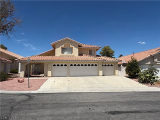8852 Polo Bay Circle, Las Vegas, NV 89117