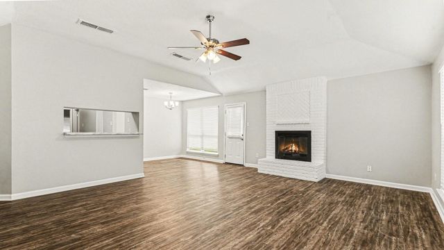 2431 Tall Ships Drive, Friendswood, TX 77546
