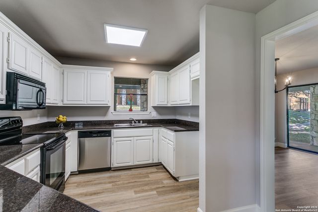 9380 Braun Rd 501 B, San Antonio, TX 78254