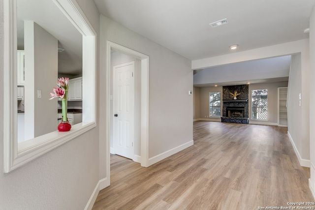 9380 Braun Rd 501 B, San Antonio, TX 78254