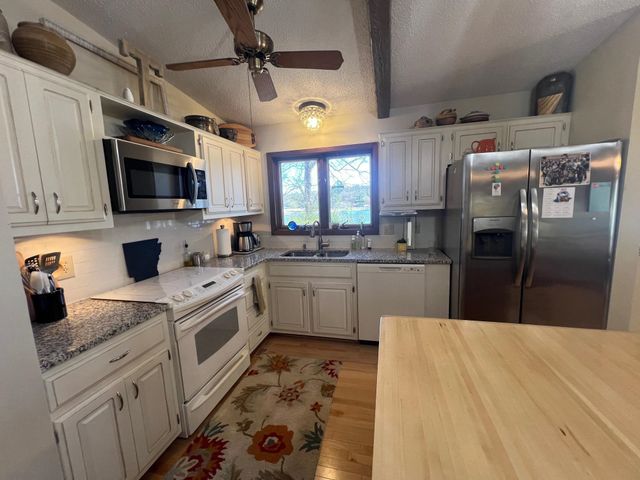 1104 Pearl Drive, Horseshoe Bend, AR 72512