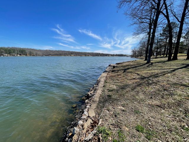 1104 Pearl Drive, Horseshoe Bend, AR 72512