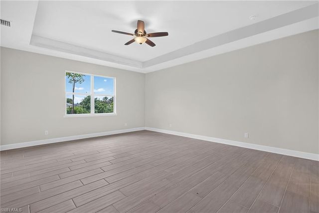 29 NE 20th CT, Cape Coral, FL 33909