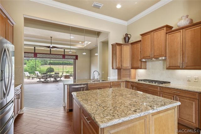 1542 N Ridge Meadow Path, Hernando, FL 34442